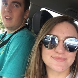 Meet your Posher, Sophia